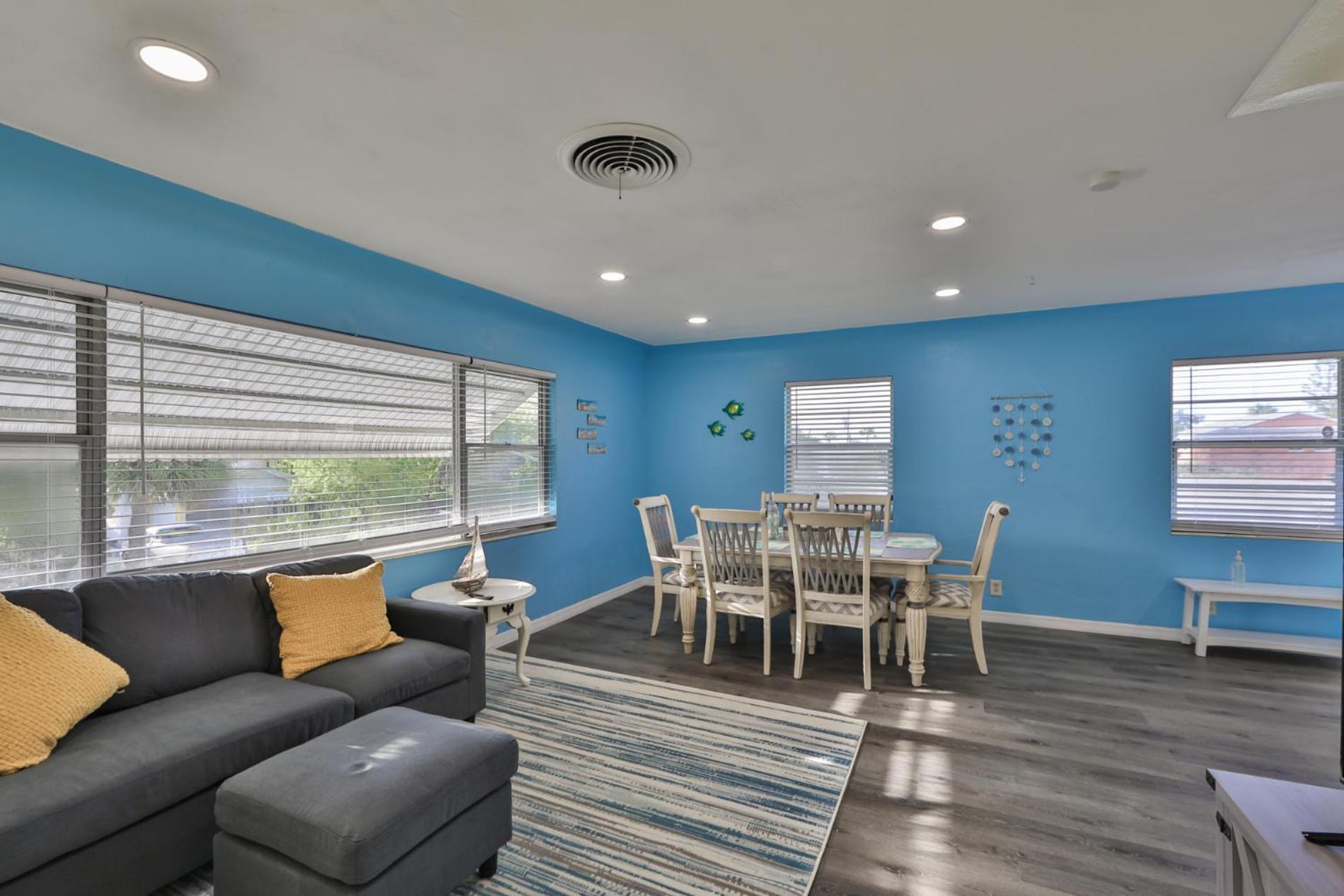 Lovely Vacation Home 1 Block From Beach & Downtown Gulfport St. Petersburg Exteriör bild