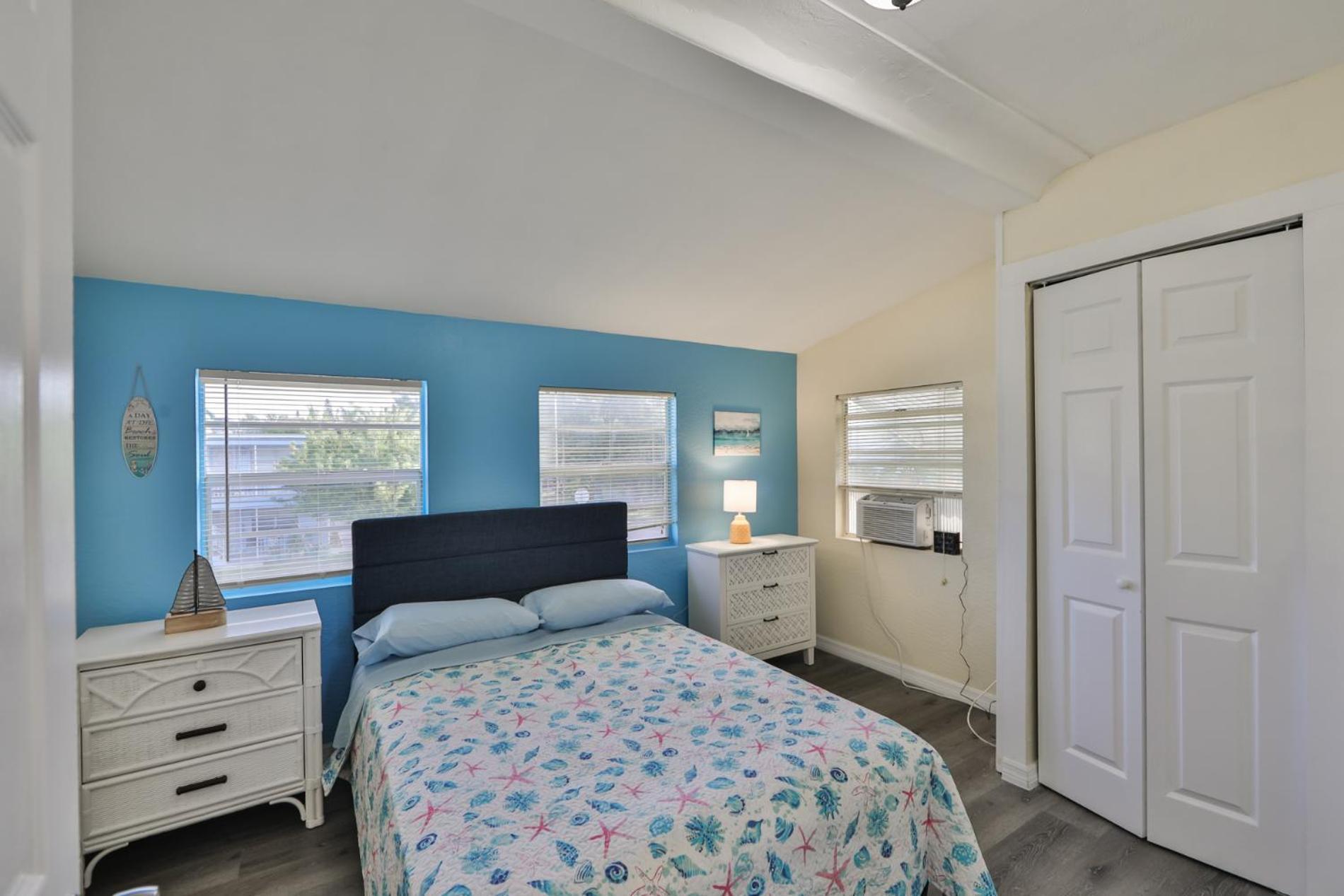 Lovely Vacation Home 1 Block From Beach & Downtown Gulfport St. Petersburg Exteriör bild