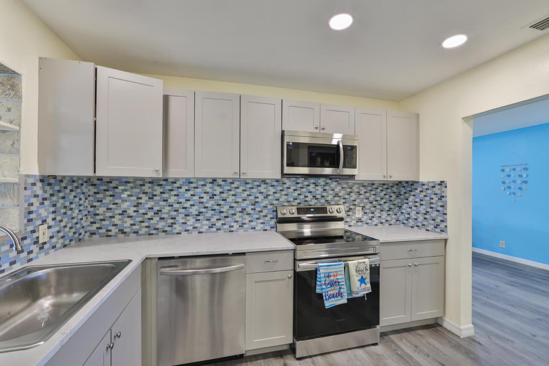 Lovely Vacation Home 1 Block From Beach & Downtown Gulfport St. Petersburg Exteriör bild